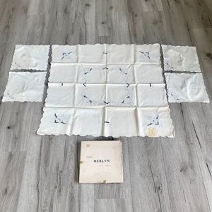 Vintage 5pc Table Linen Bridge Set